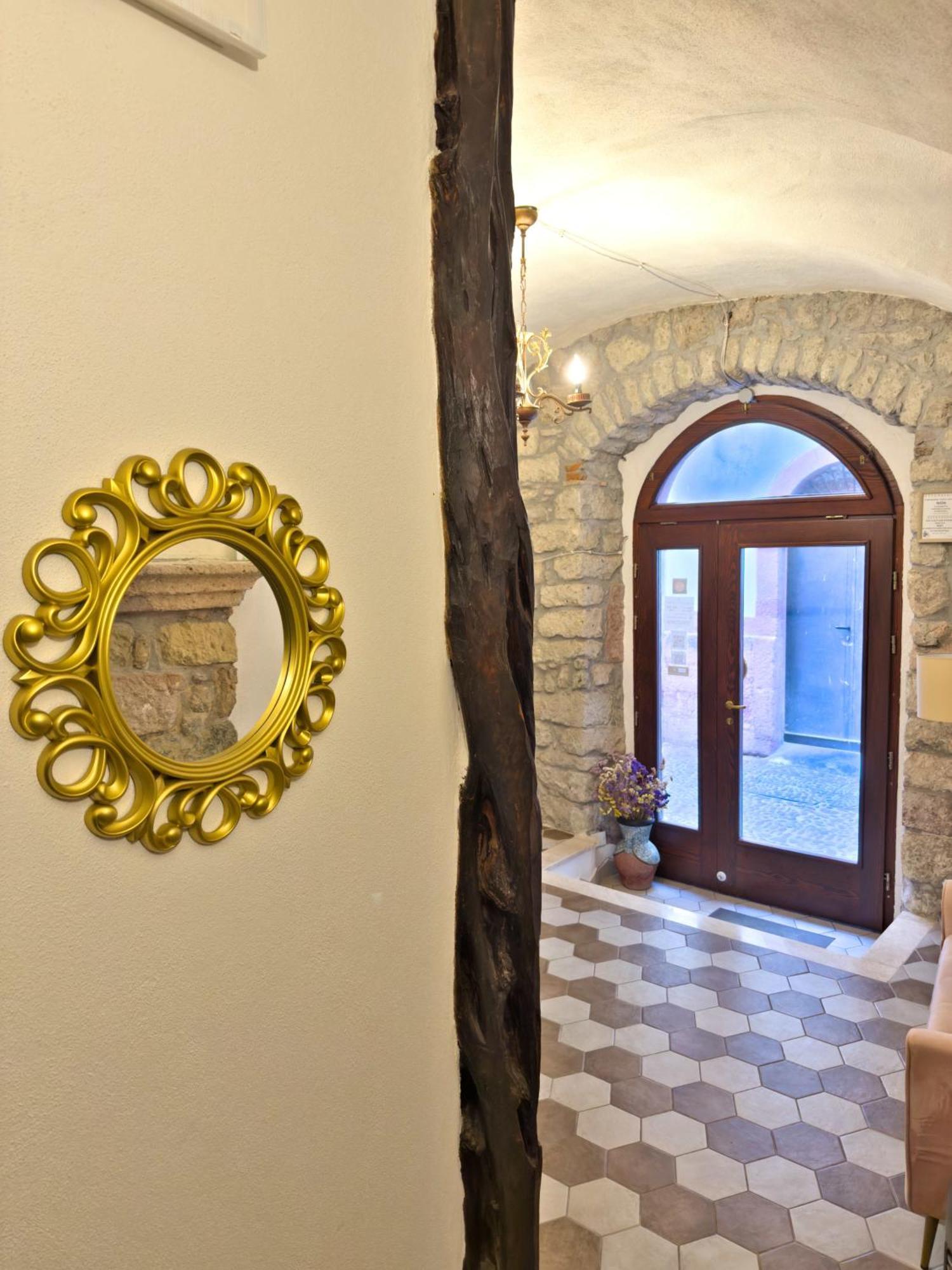 Regnos Altos Boutique Rooms Bosa Exterior photo