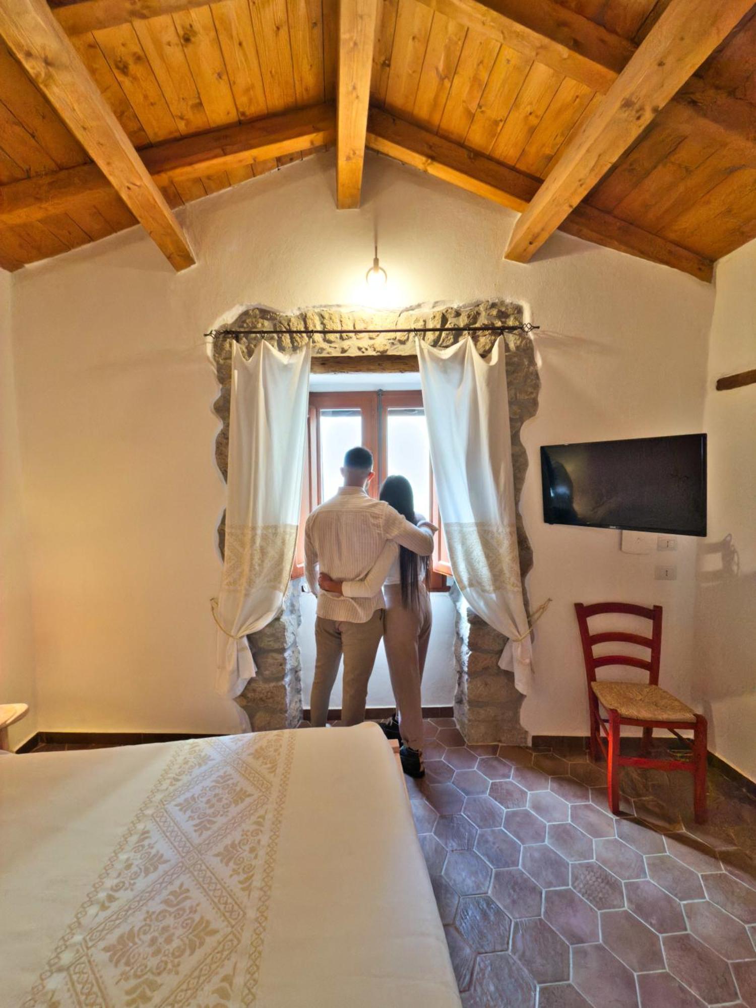 Regnos Altos Boutique Rooms Bosa Exterior photo